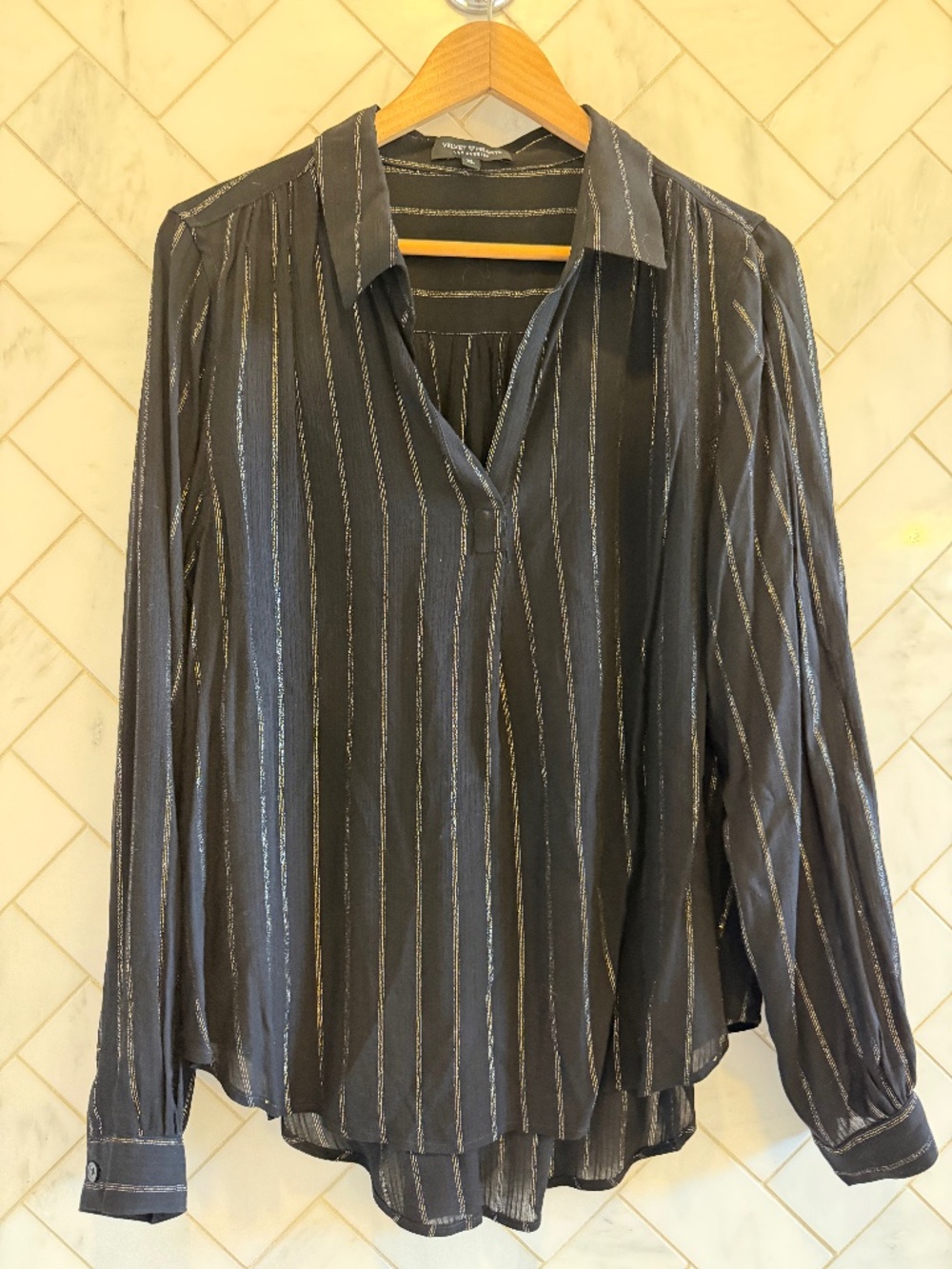 Blouse-pullover, v neck, dressy